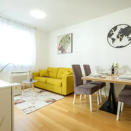 Margarita Apartment