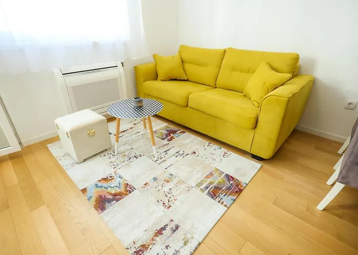 Margarita アパート ザダル