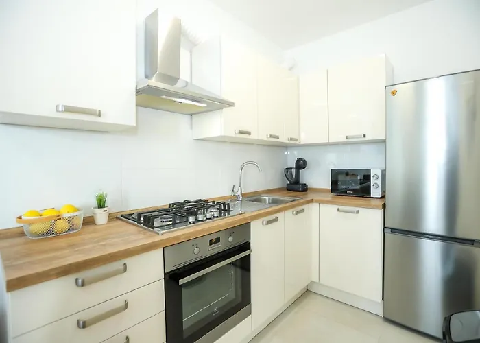 アパート Margarita